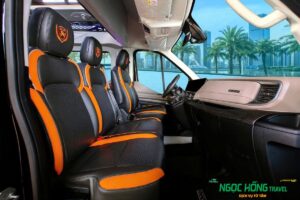 Xe limousine 16 chỗ đi tour Đà Lạt