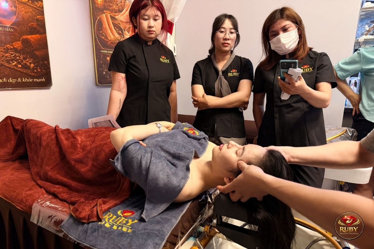 Massage trị liệu tại Lâm Đồng
